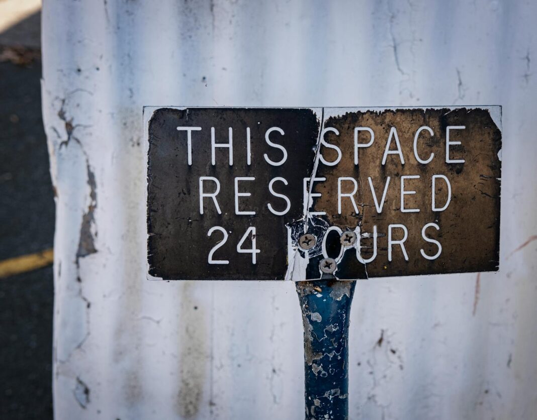 Migrants Arrive at Dallas ICE Facility, Fearful After Shooting