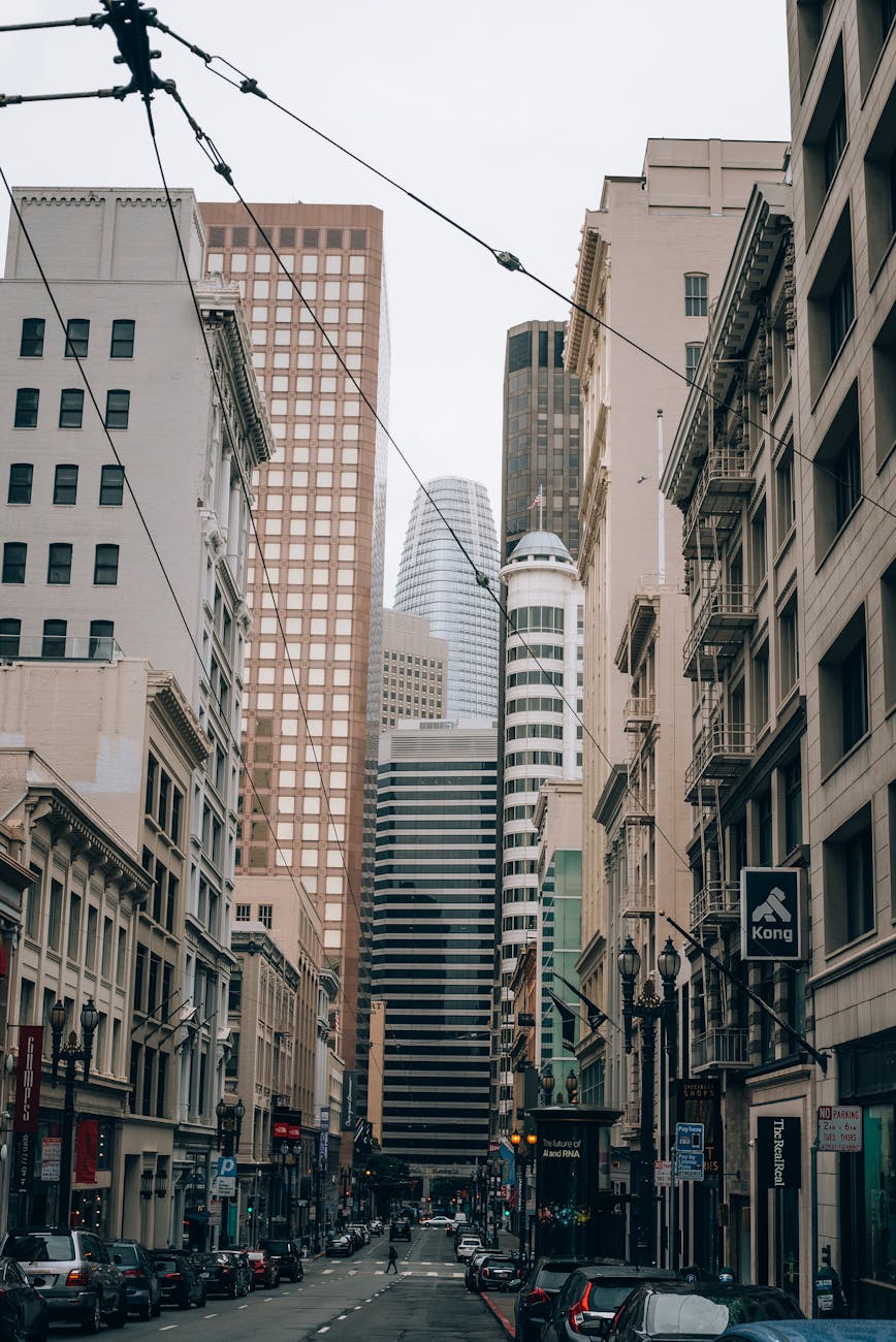 Bay Area Tech Giants Warn Against $100K H-1B Visa Fee