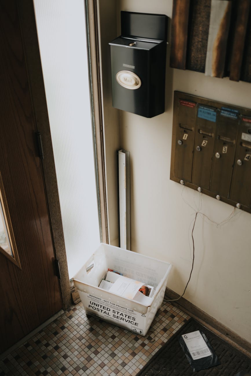 Trump's Housing Department blames shutdown on Democrats in pop-up aler