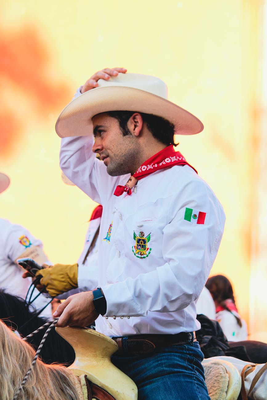 Mexican Staffer Quits After Controversial Comments on Charlie Kirk