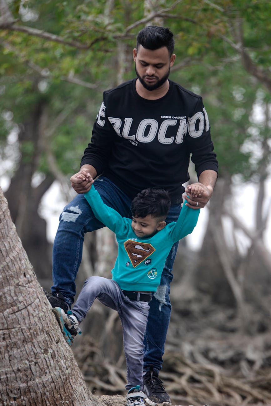 Tragic Shooting: Undocumented Father Killed by ICE Agent in Illinois