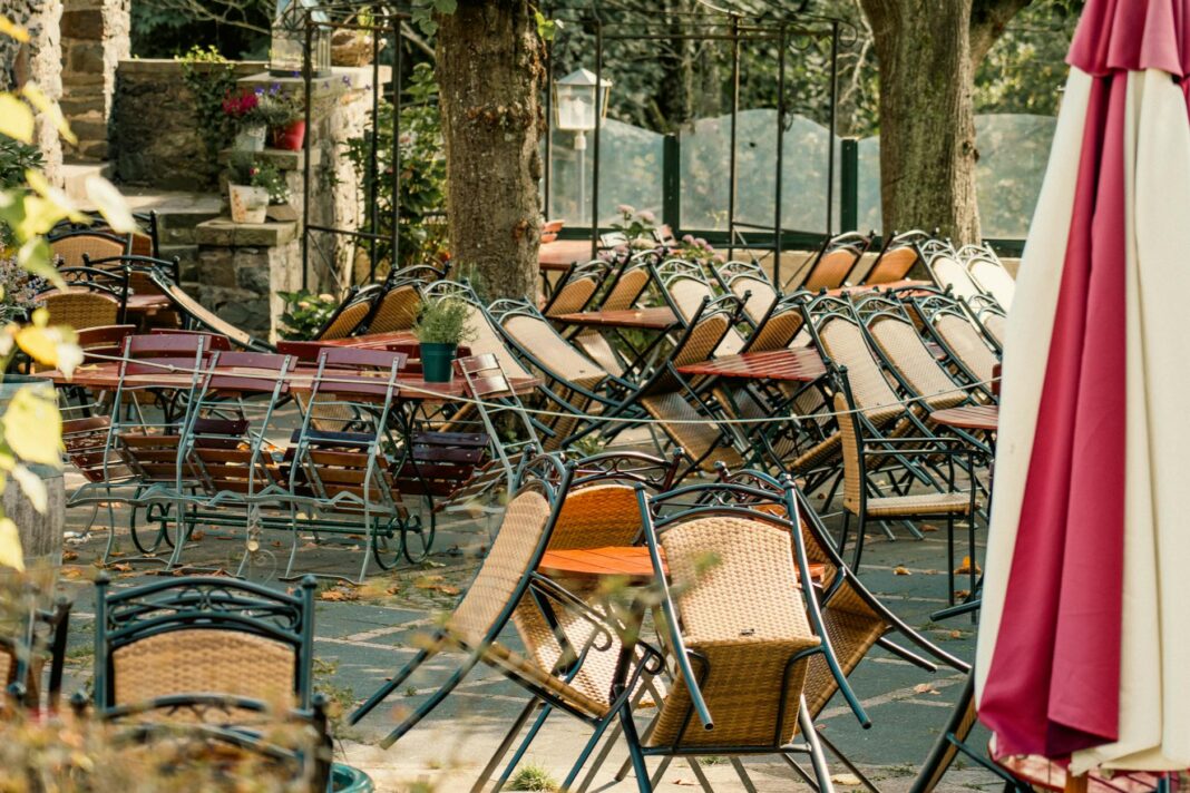 Democrats’ shutdown endgame is sketchy as deadline looms