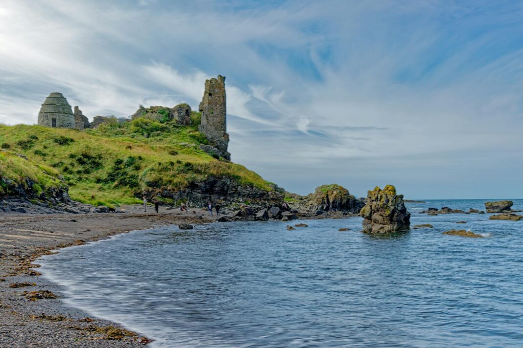 Tragic Day for Pennsylvania Law Enforcement: Five Officers Shot