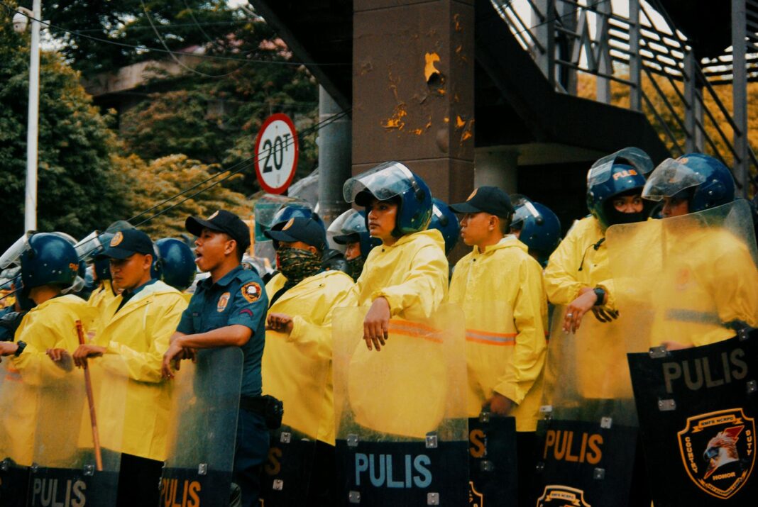 Startup Shock: $100K H-1B Visa Fee Hits Hard