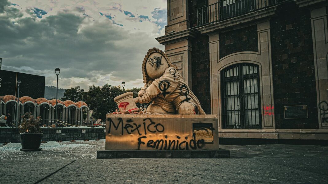 Sniper Targets Dallas ICE Facility: Tragic Outcomes Unfold