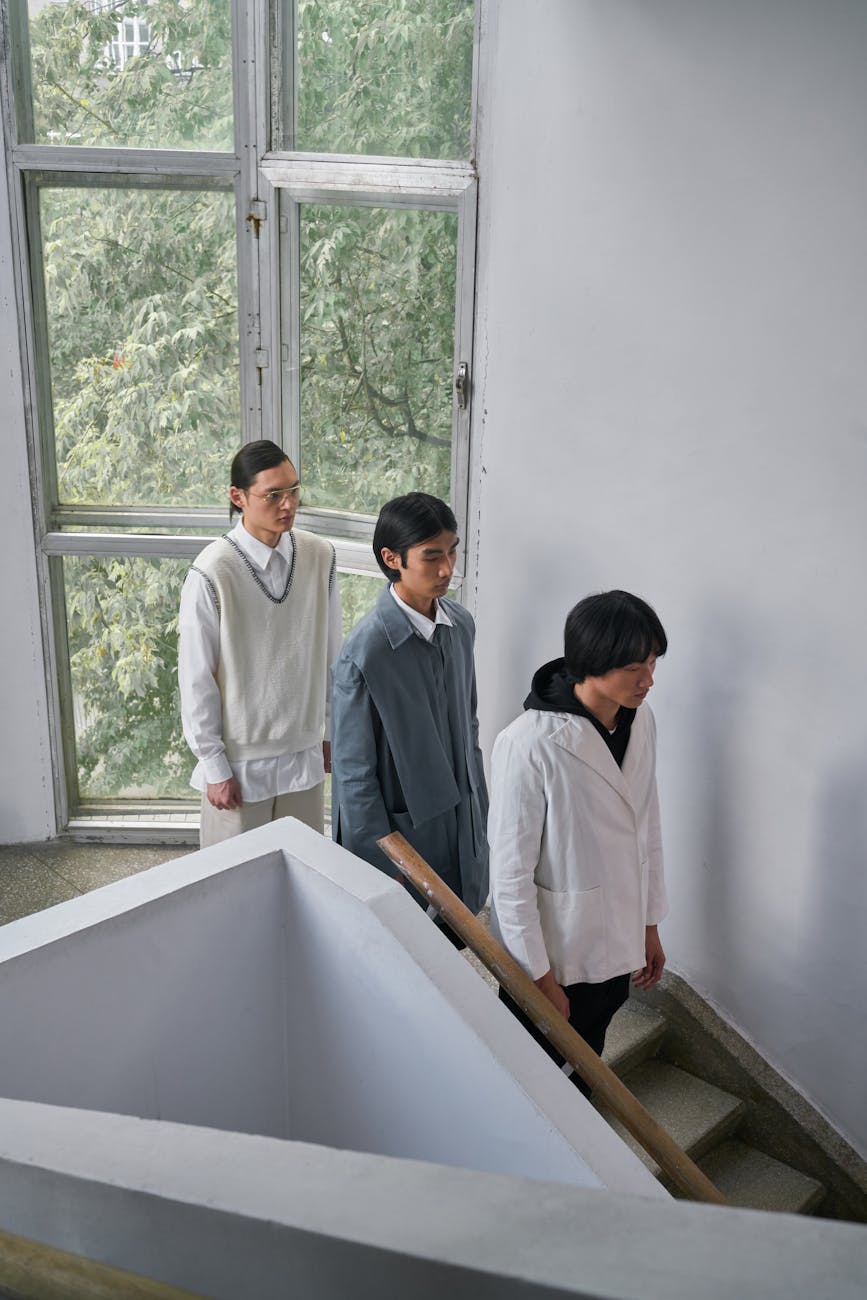 JD Vance Blasts Dems and Gavin Newsom Following ICE Shooting