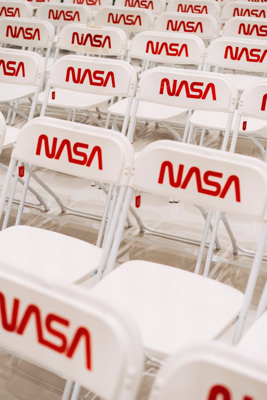 Federalizing Illinois National Guard: Pritzker Sounds Alarm