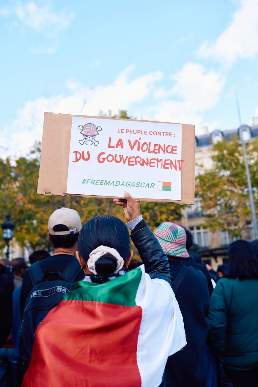 Kitsap Families Face Challenges Amid Government Shutdown