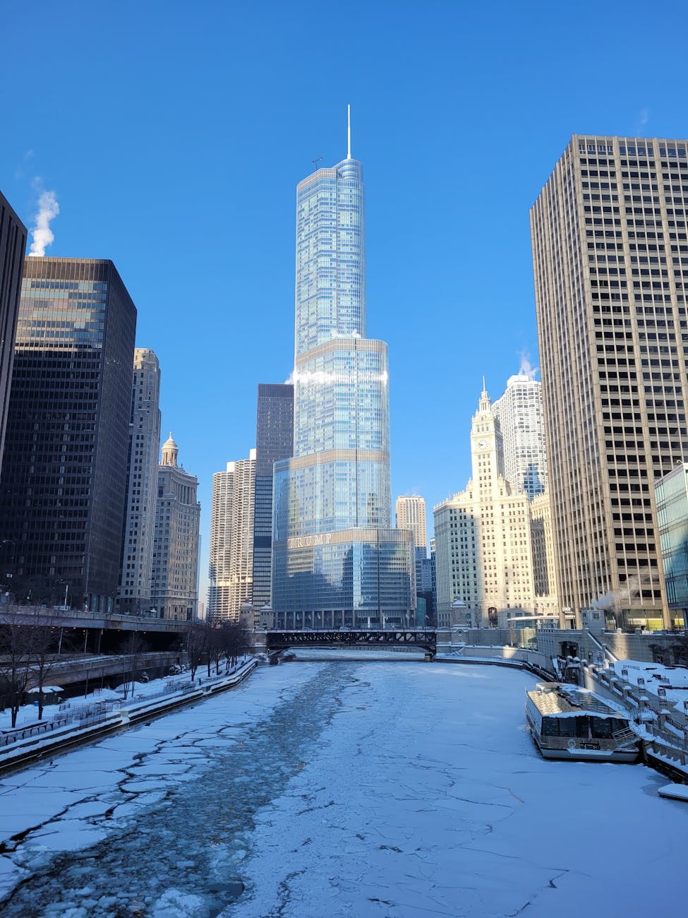 Chicago Under Siege: ICE Steps Up Enforcement with Drones and Troops