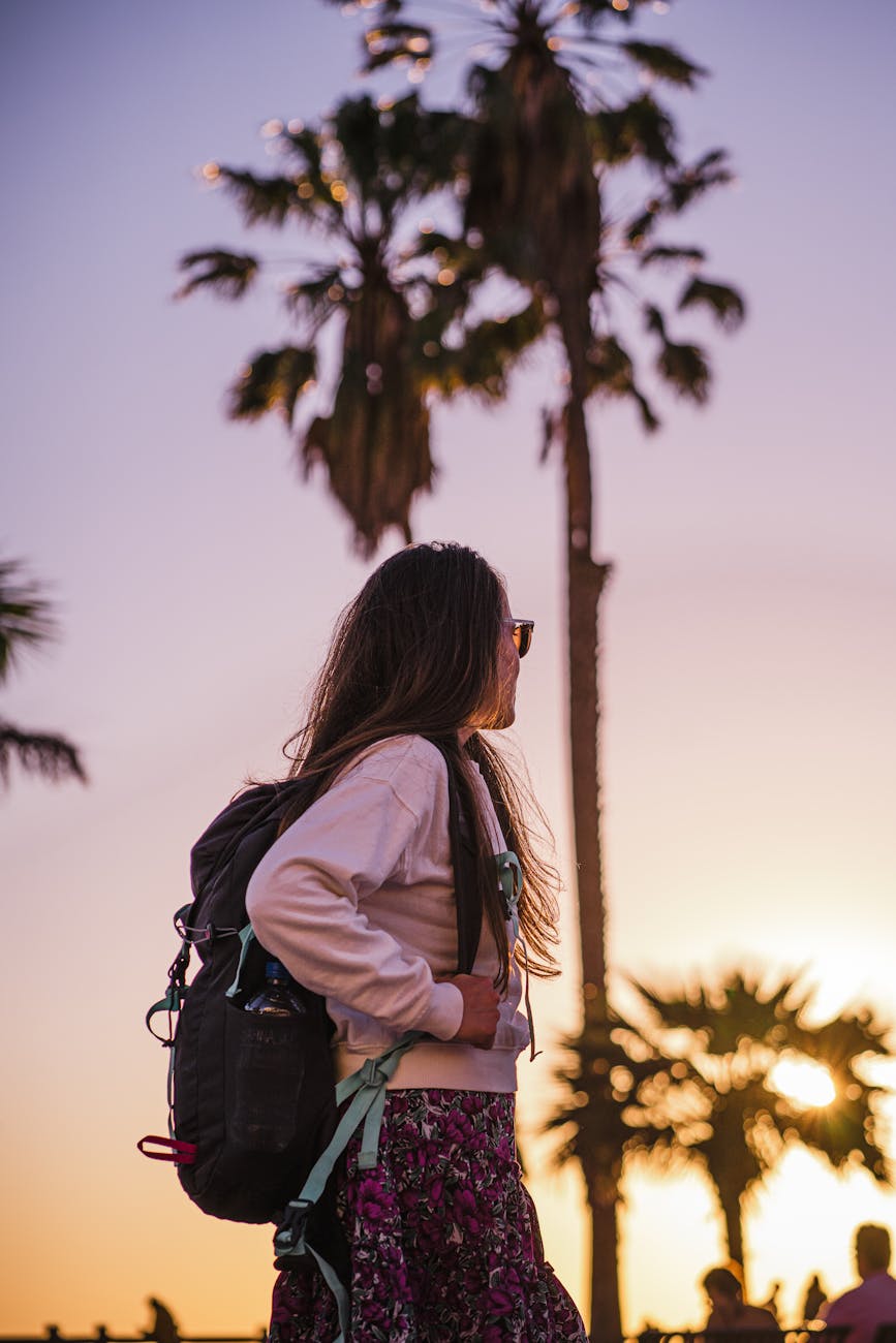 Staffing issues see U.S. flights delayed as shutdown persists