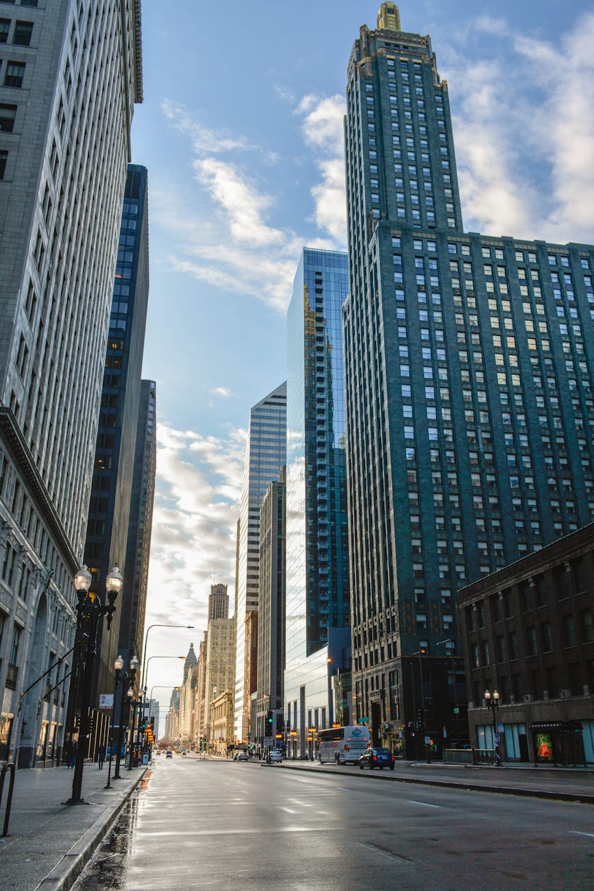 Illinois Prepares for National Guard as Legal Challenge Looms