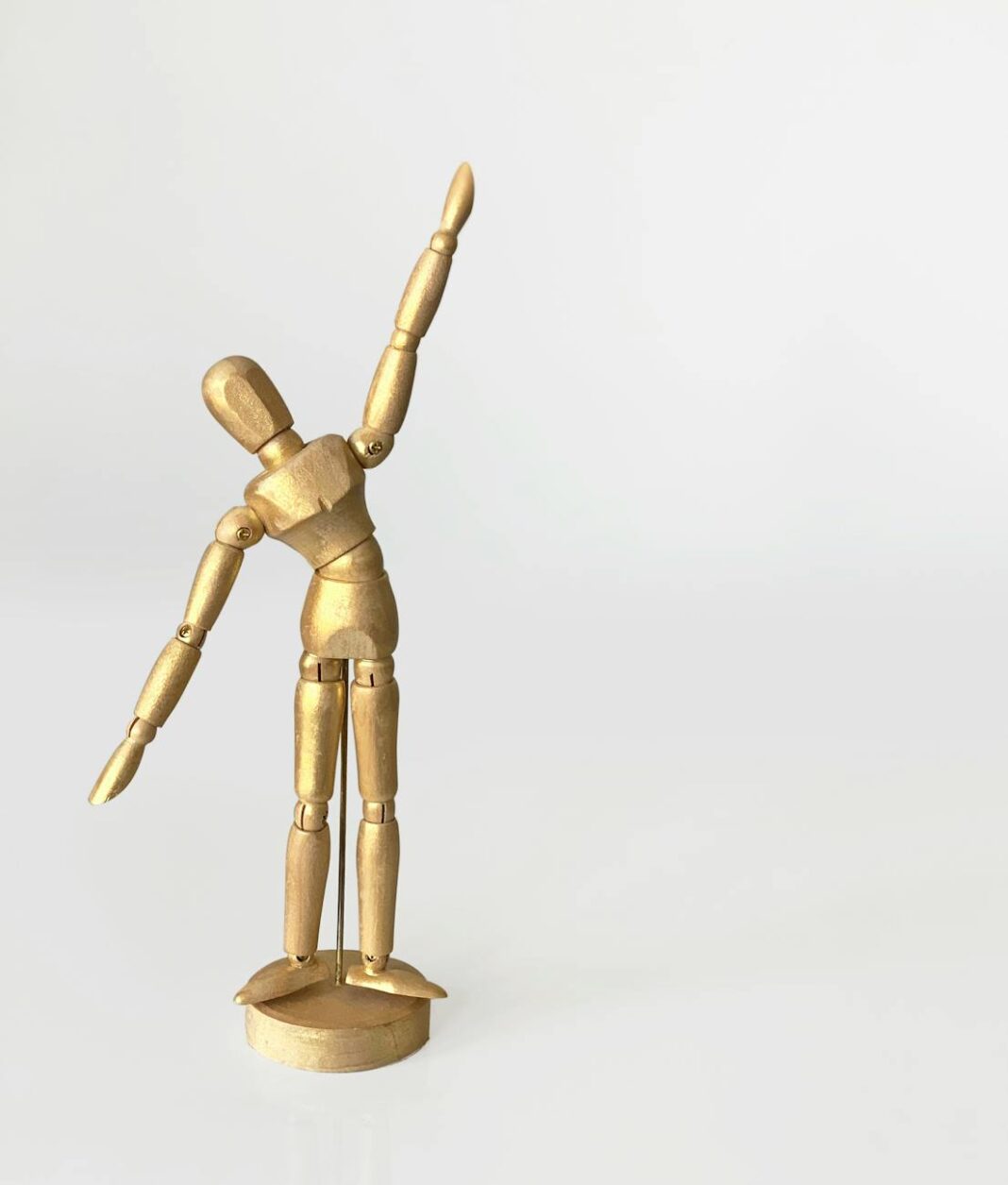 Government Shutdown Enters Third Day Amid Bipartisan Negotiations