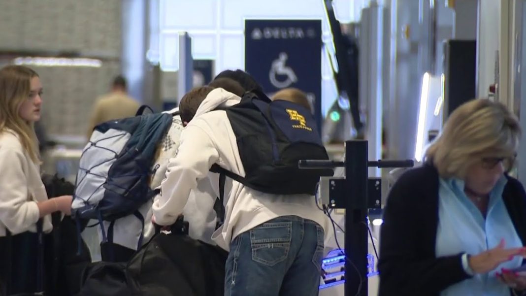 Catch the latest buzz! (Video): Local 4 News at 6 — Nov. 25, 2025