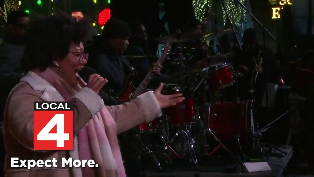 DeSean Jones, Grammy-nominated, directs Urban Art Orchestra at Detroit’s tree lighting! (Video)