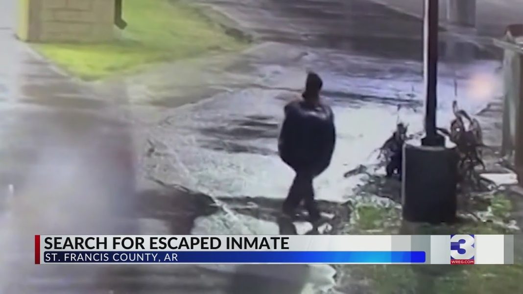 Search for AR inmate underway (Video): A manhunt intensifies for escaped felon.