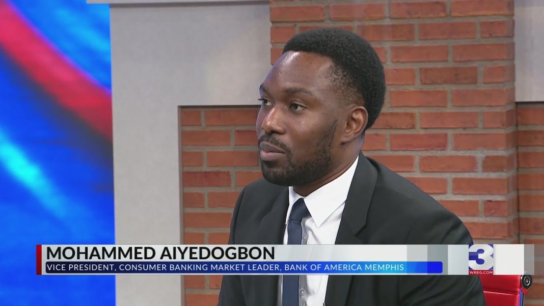 Shop smart, save big this holiday! Dive in for savvy tips! (Video): How to shop, save during the holiday season