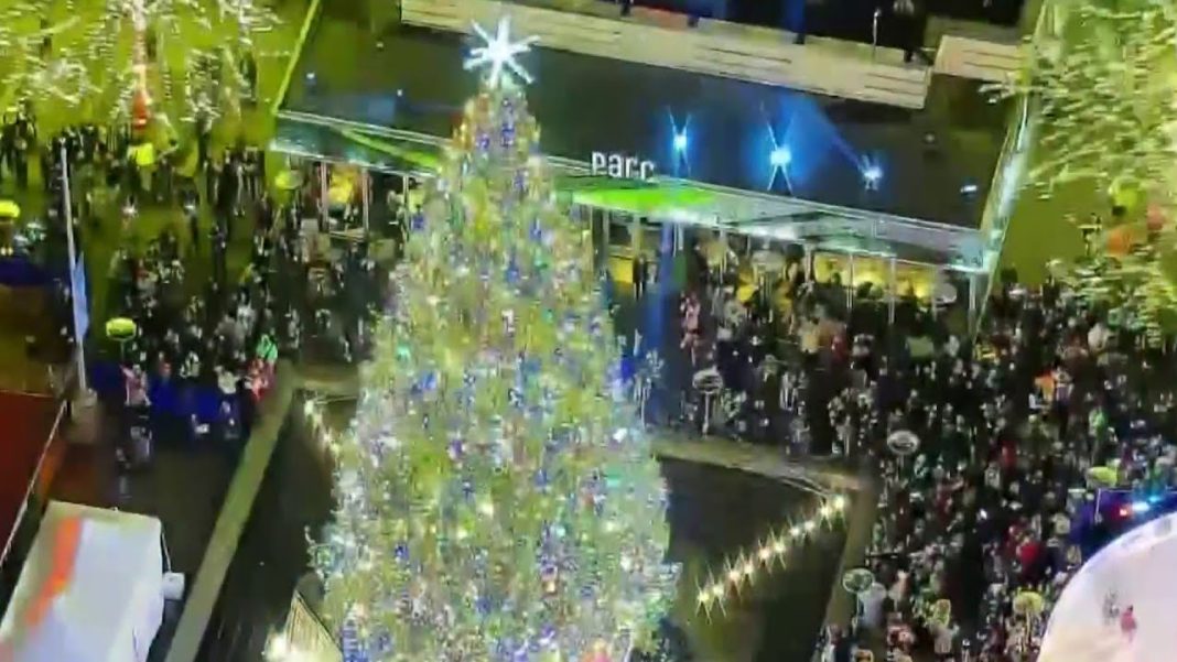 Stay safe in crowds! Here’s what to know before the Detroit Tree Lighting (Video)