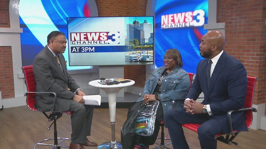 Join us for a Community giveaway with your city councilwoman! (Video)