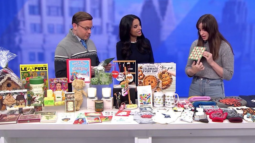 How a holiday bingo game in Detroit boosts local businesses! (Video)